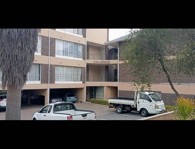 2 BEDROOM APARTMENT FOR SALE IN FERNDALE